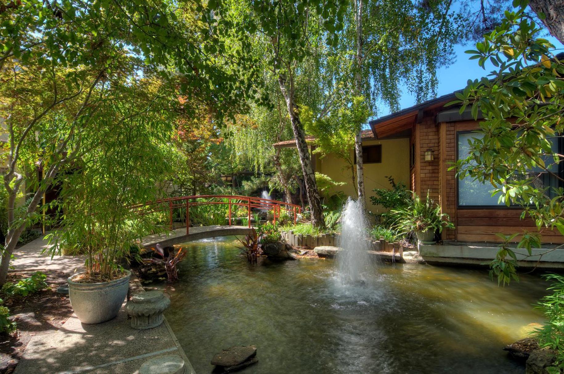 Dinah's Garden Hotel Palo Alto Luaran gambar