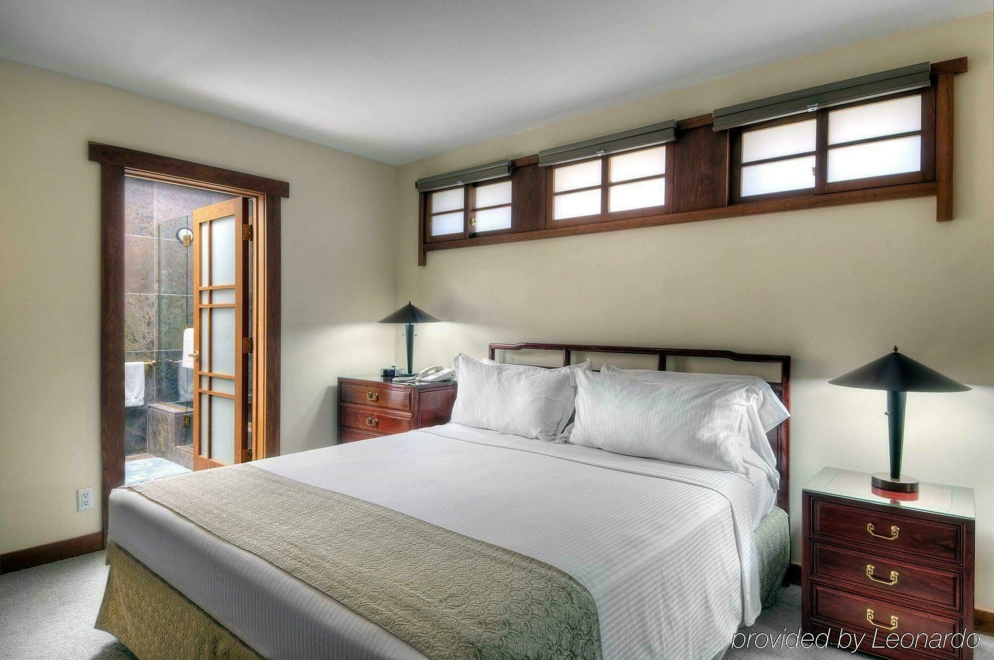 Dinah's Garden Hotel Palo Alto Bilik gambar