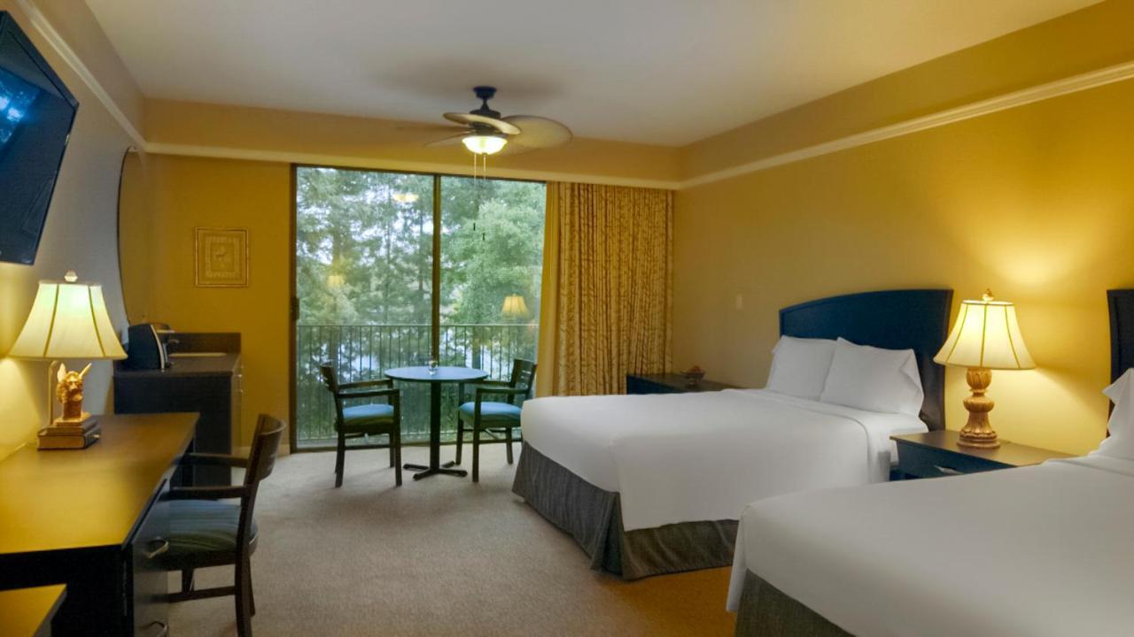 Dinah's Garden Hotel Palo Alto Luaran gambar